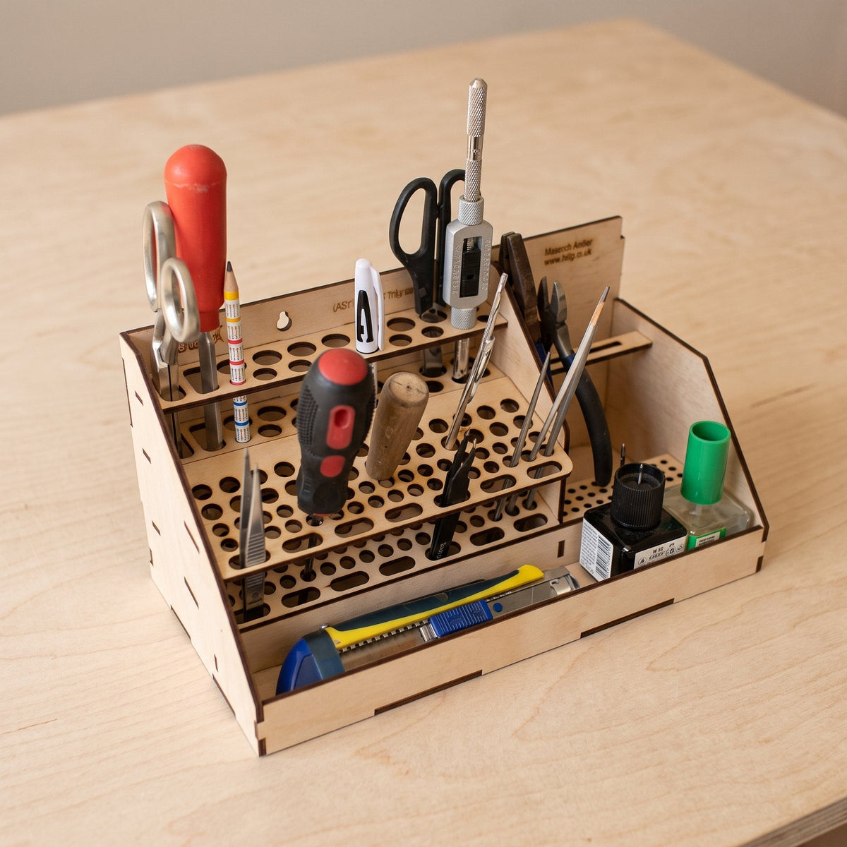 Modular workplace: WO-1212 Tool holder