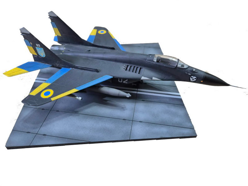 LMG PAG-14/18 airfield plate — 1/32 (MA-40)