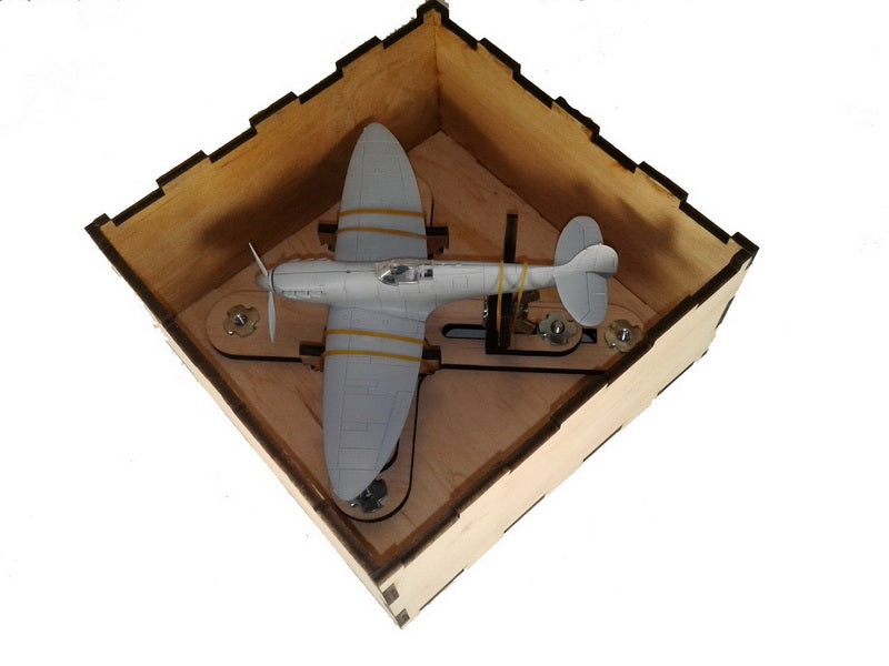LMG Transport box for models — 150×150 mm (BB-13)