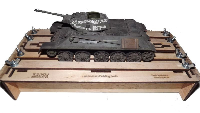 BB-20 Building jig for AFV tracks and rollers assembly — photo 2