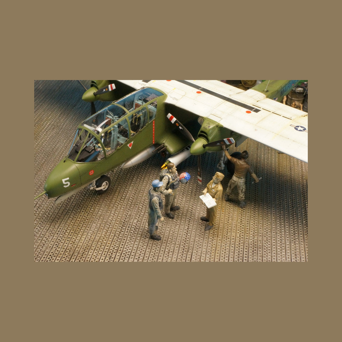 LMG PSP runway section — 1/72 (MA-08)
