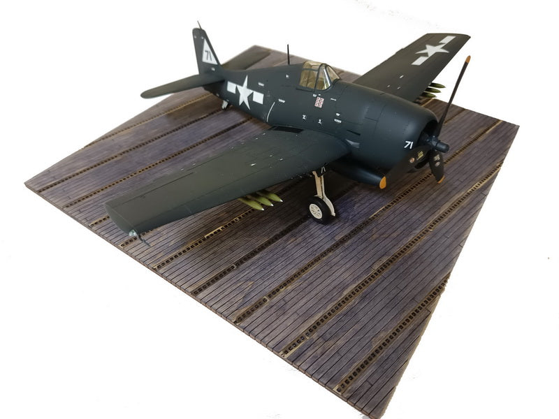 LMG Yorktown class aircraft carrier deck — 1/32 / plywood + nickel silver (MAM-03)